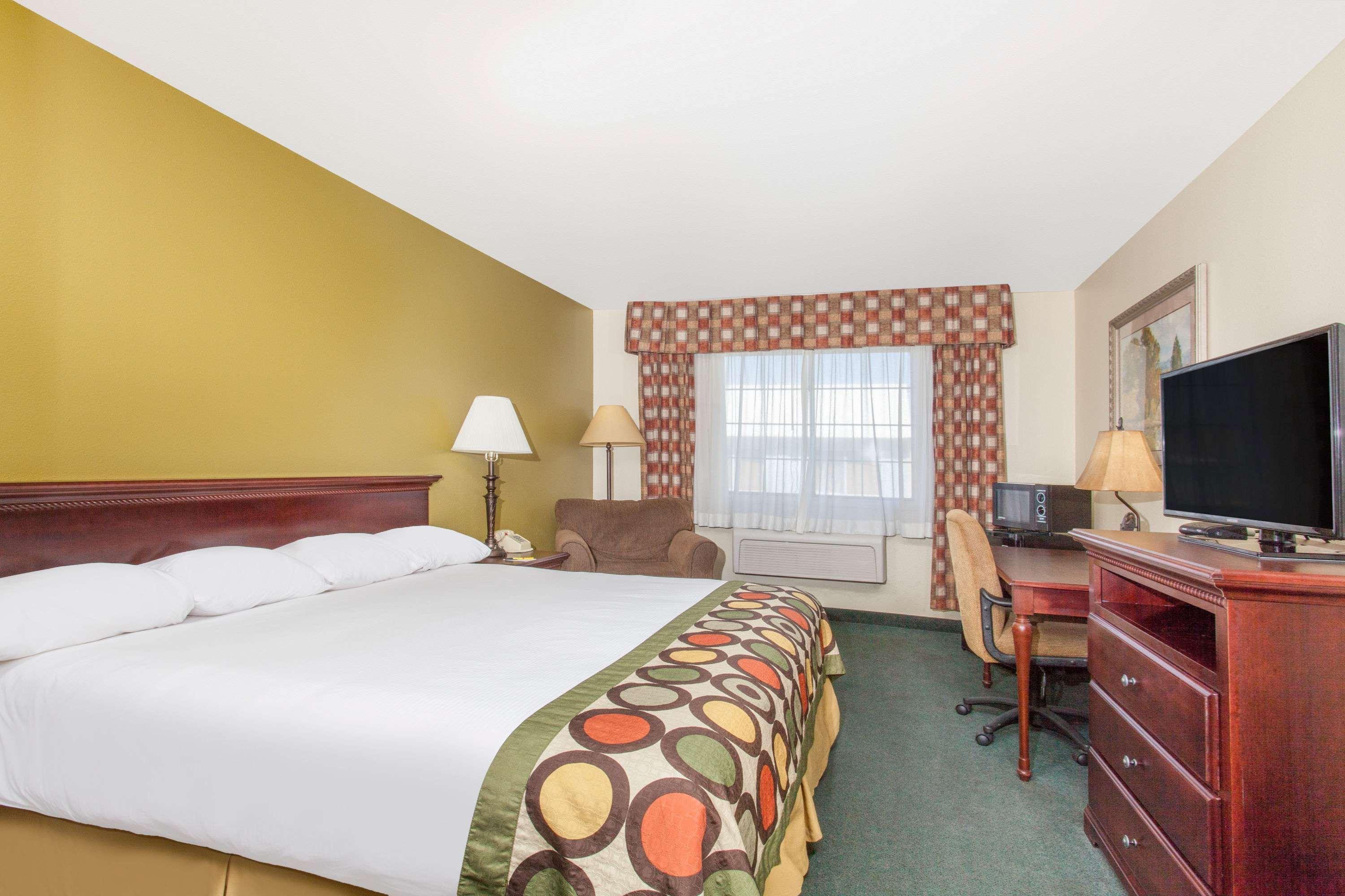 ซูเปอร์ 8 บาย วินด์แฮม แมคคอลล์ Motel แม็คคอลล์ ภายนอก รูปภาพ