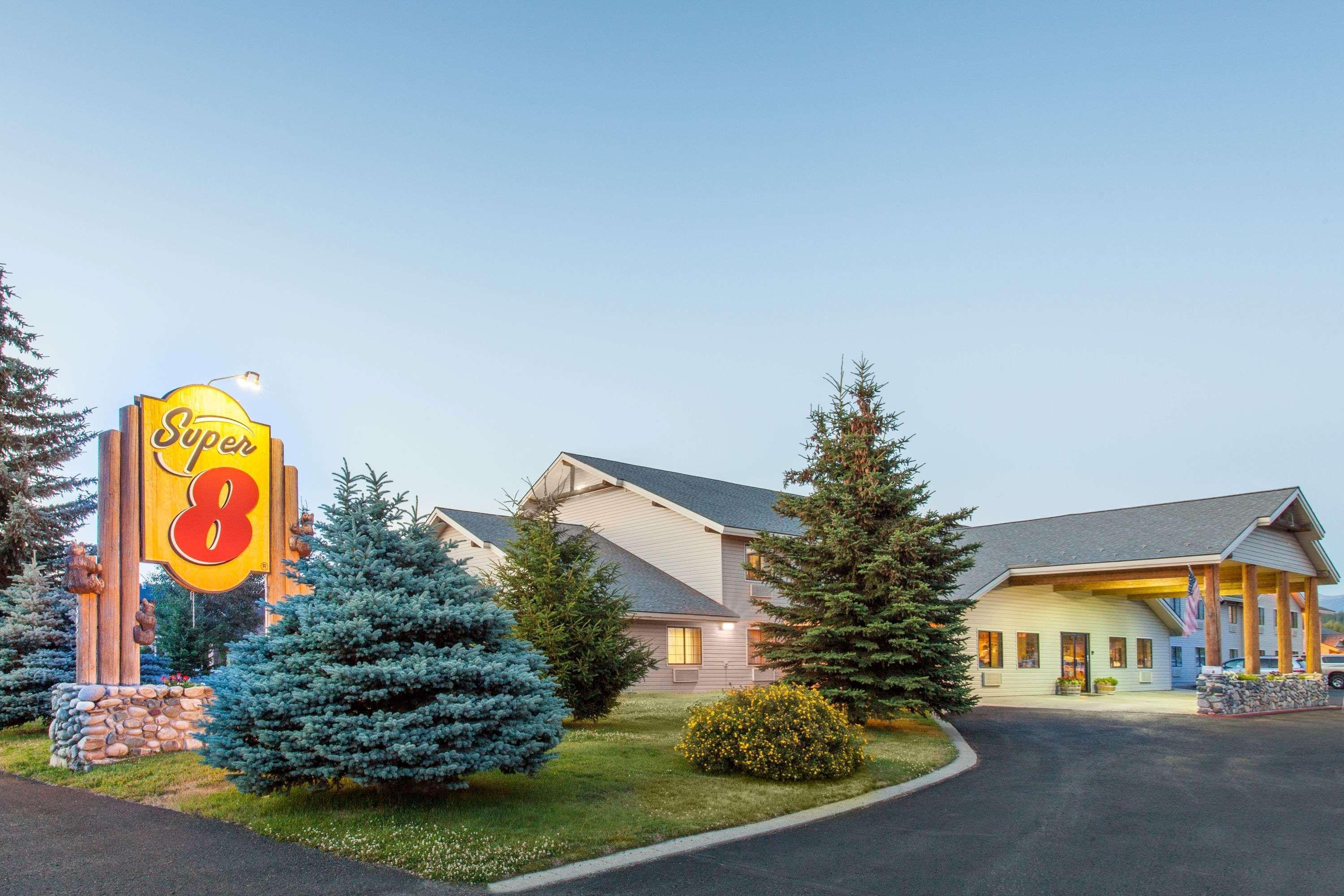 ซูเปอร์ 8 บาย วินด์แฮม แมคคอลล์ Motel แม็คคอลล์ ภายนอก รูปภาพ