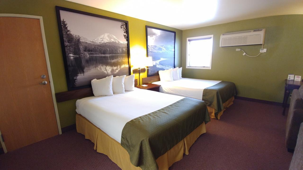 ซูเปอร์ 8 บาย วินด์แฮม แมคคอลล์ Motel แม็คคอลล์ ภายนอก รูปภาพ